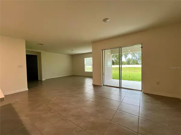 Ocala, FL 34472,200 SE 66TH CT