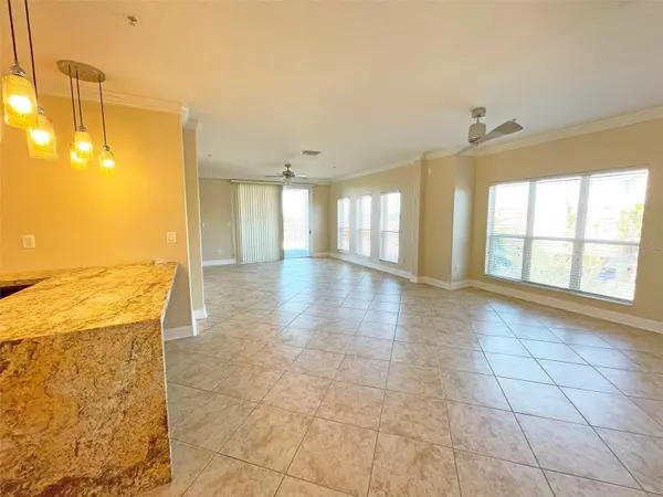 Orlando, FL 32819,7580 TOSCANA BLVD #834