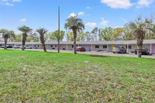 553597 US HIGHWAY 1 #Unit 7, Hilliard, FL 32046