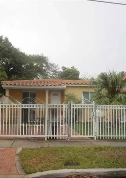 2121 SW 30TH CT, Miami, FL 33145