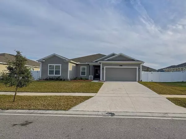 Mount Dora, FL 32757,5317 RED CORAL CIR