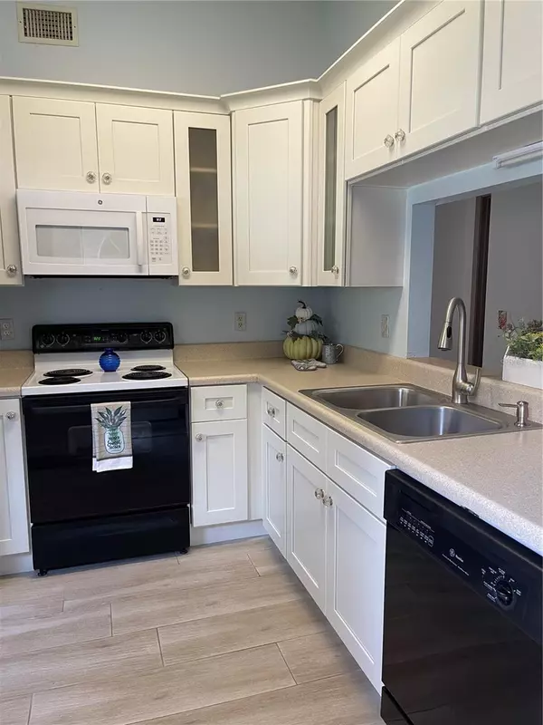 Port Orange, FL 32128,89 CROOKED PINE RD