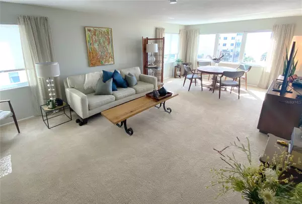 Venice, FL 34285,500 THE ESPLANADE N #405