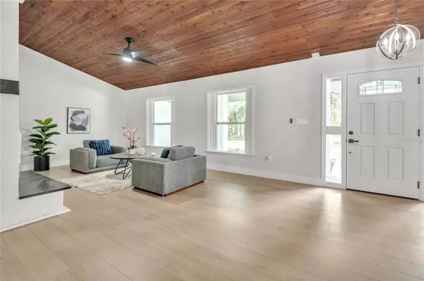 Grant Valkaria, FL 32950,1596 FARNSWORTH AVE