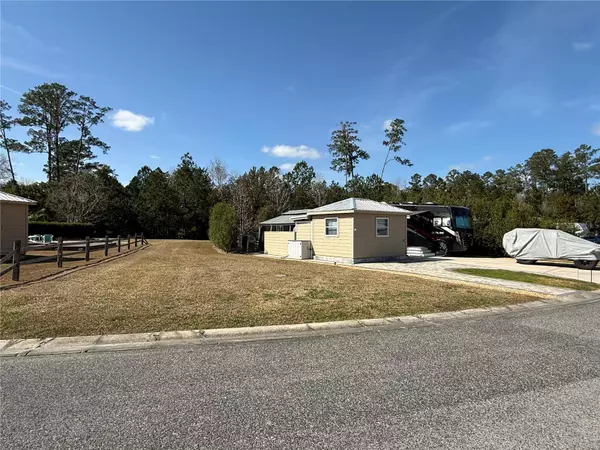 Silver Springs, FL 34488,10285 NE 28TH LOOP