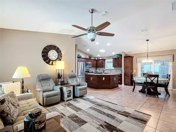 The Villages, FL 32162,2488 CHEROKEE CT