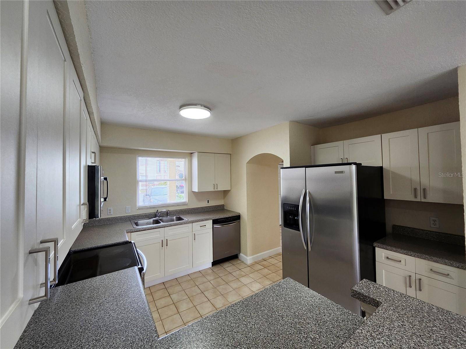 Kissimmee, FL 34743,214 DAWN CT