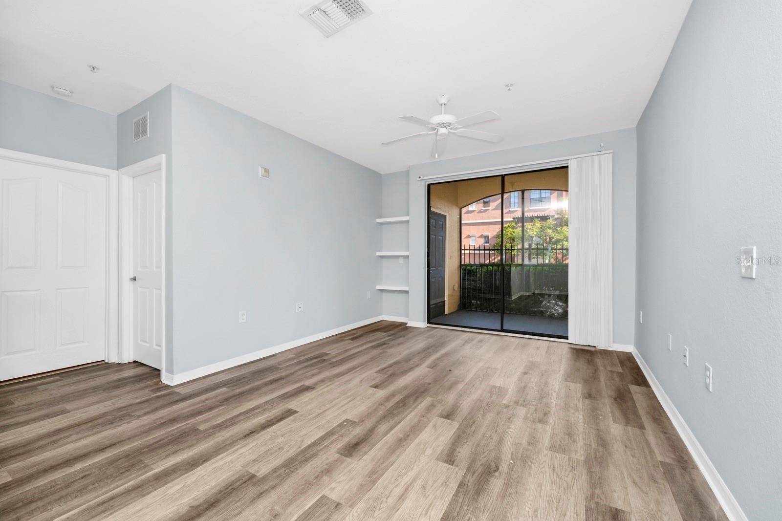 Orlando, FL 32835,6157 METROWEST BLVD #106