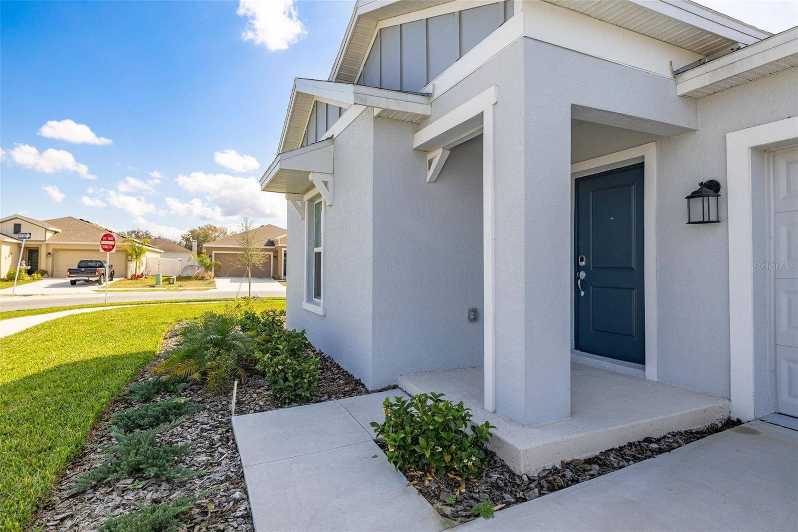 Lake Wales, FL 33859,350 RUSTIC RAIL DR