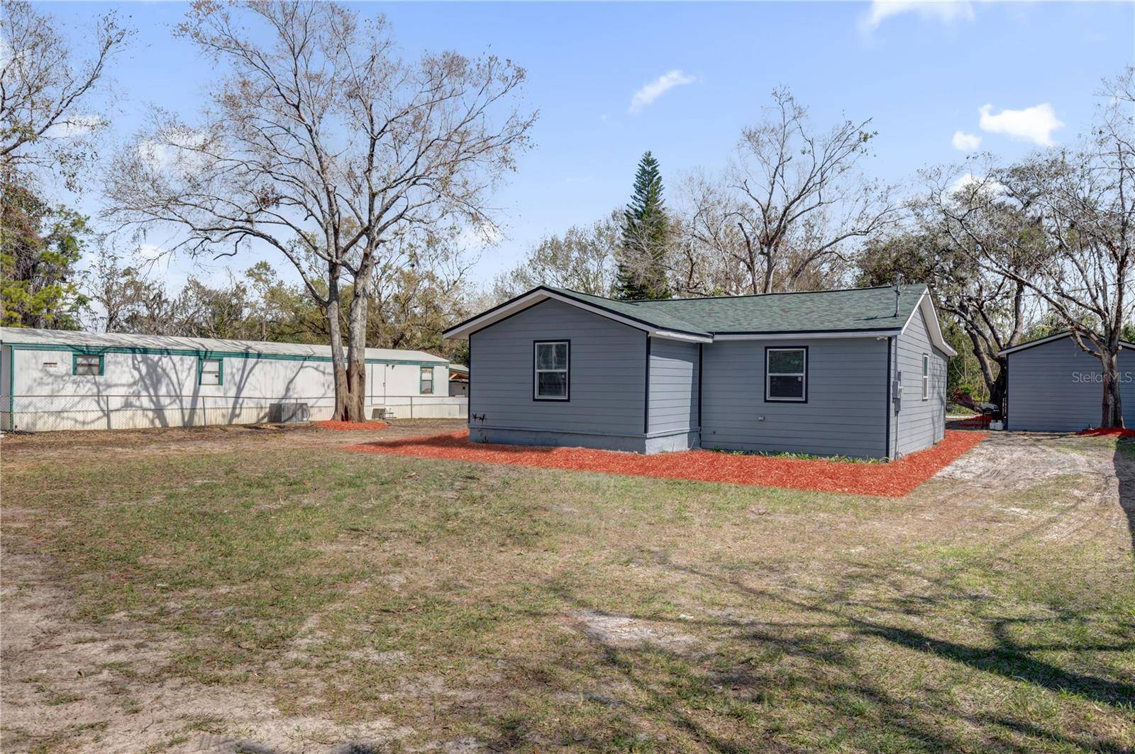 Frostproof, FL 33843,204 BROOKS RD