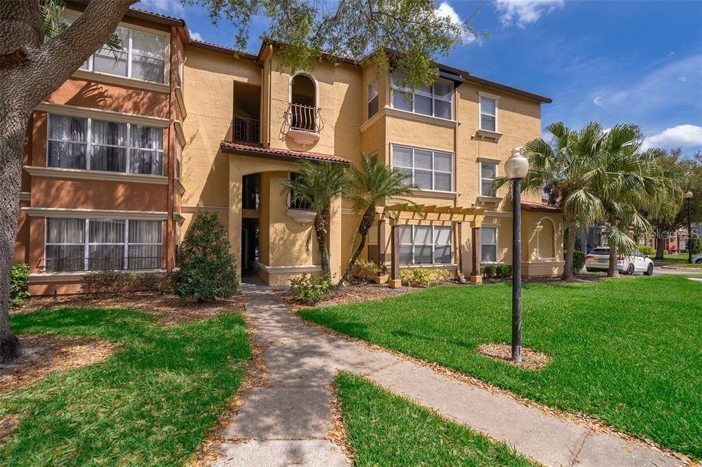 5120 CONROY RD #513, Orlando, FL 32811