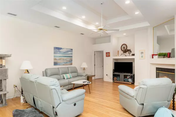 Lakeland, FL 33810,6850 HUNTINGTON HILLS BLVD