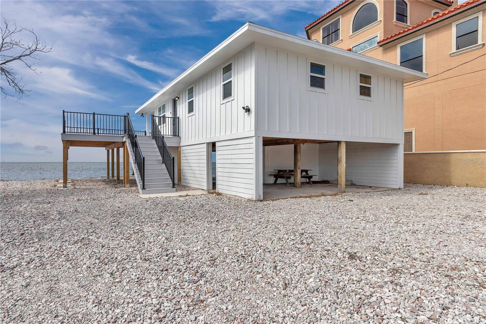 Hudson, FL 34667,6417 DRIFTWOOD DR