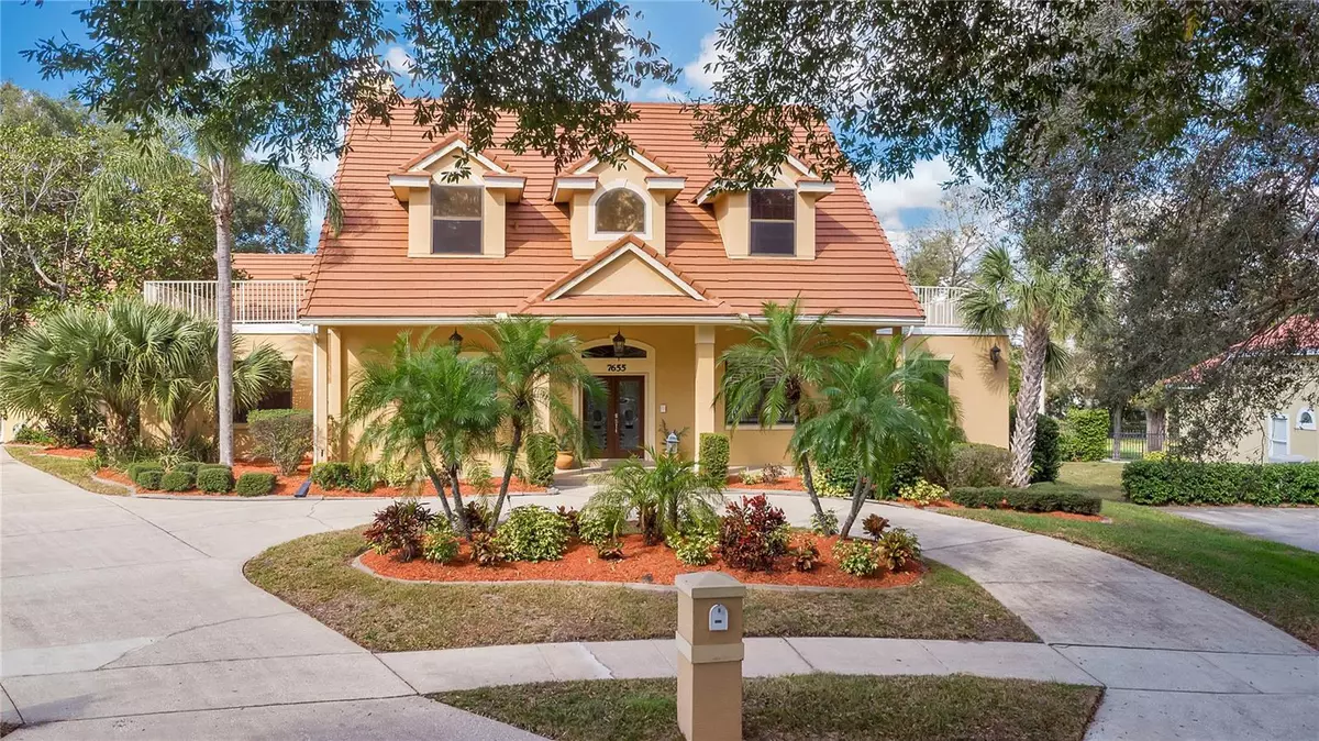 Orlando, FL 32835,7655 DEBEAUBIEN DR