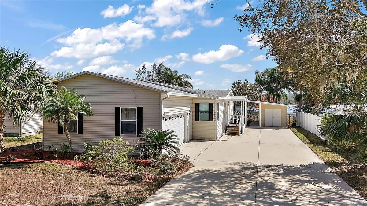 Minneola, FL 34715,13201 PLUM LAKE CIR