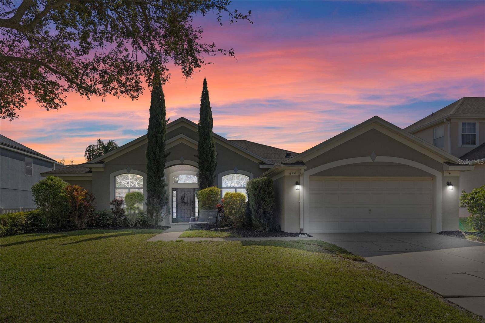 644 STRIHAL LOOP,  Oakland,  FL 34787