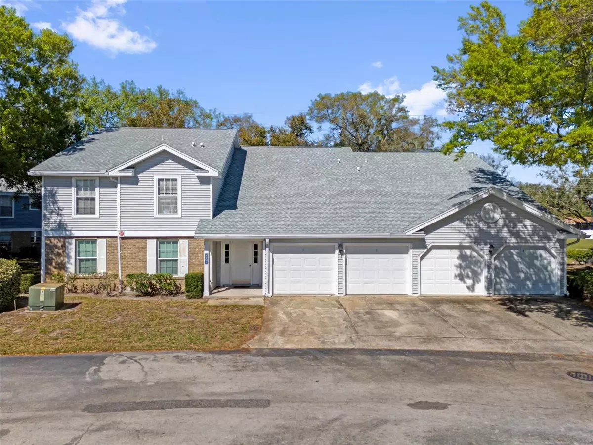 Orlando, FL 32812,4801 COACHMANS DR #2