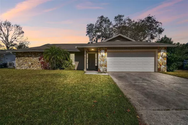 Longwood, FL 32779,104 E COTTESMORE CIR