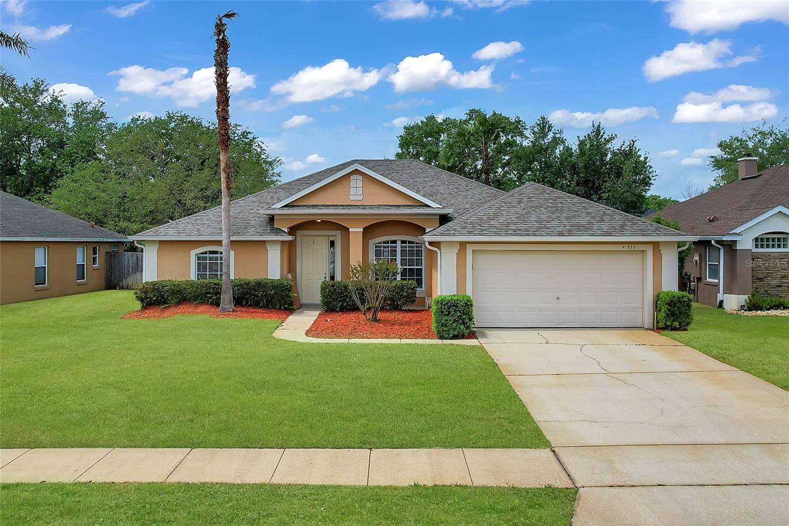 330 HICKORY SPRINGS CT, Debary, FL 32713
