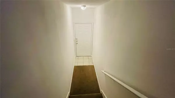 Tampa, FL 33647,10519 VILLA VIEW CIR #10519