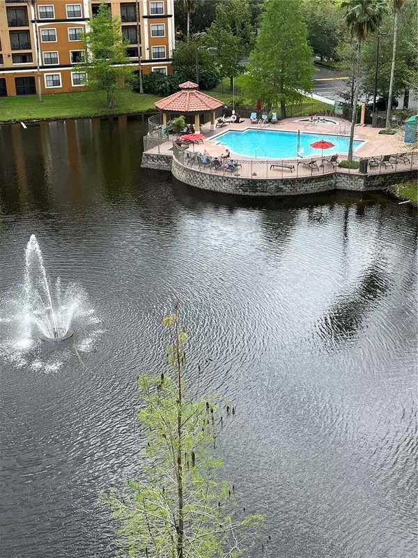 Orlando, FL 32821,12521 FLORIDAYS RESORT DR #206F