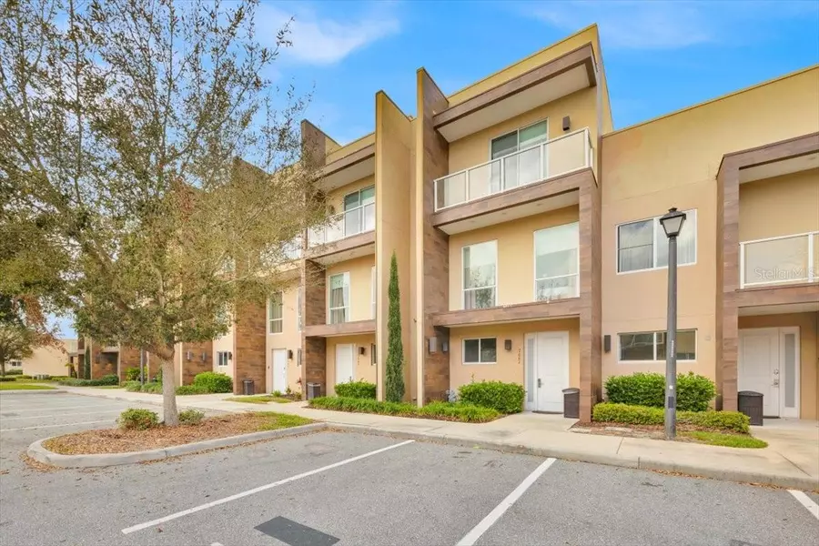 7661 RECIFE DR, Kissimmee, FL 34747