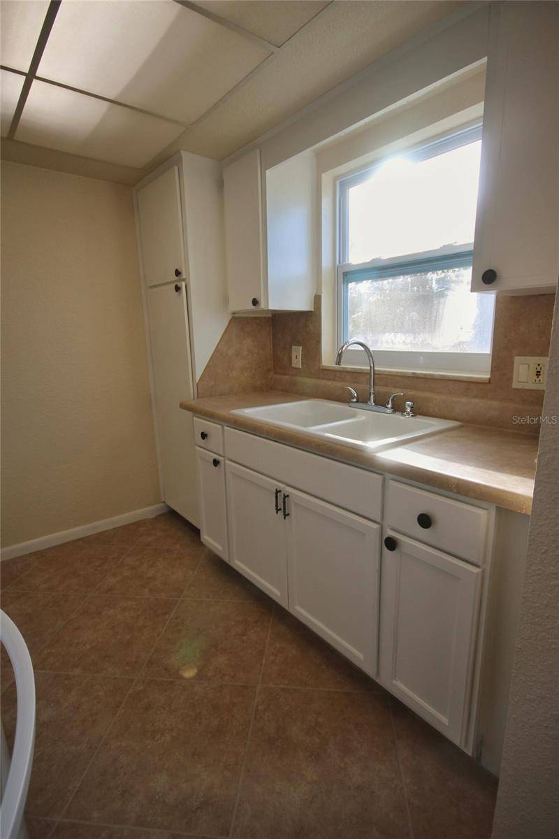 St Petersburg, FL 33710,6026 22ND AVE N #4