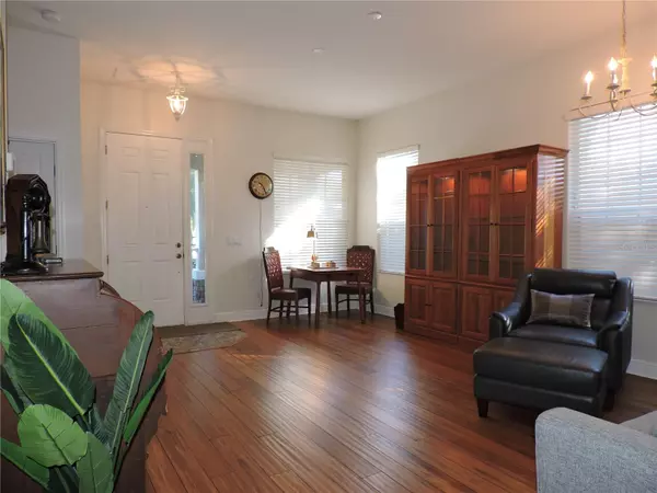 Oviedo, FL 32765,4527 SUNSET LN