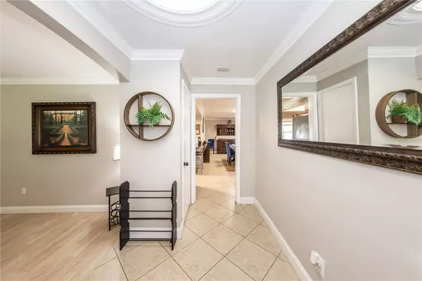 Orlando, FL 32817,5584 N DEAN RD