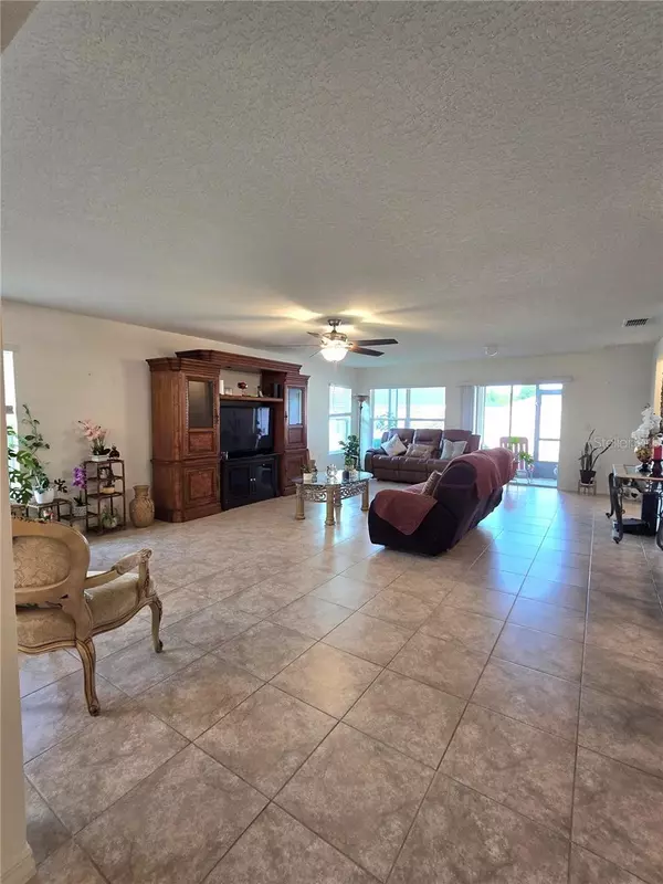 Kissimmee, FL 34746,3209 CASA DEL REY AVE