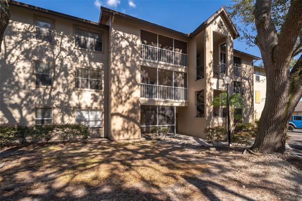 951 SALT POND PL #204, Altamonte Springs, FL 32714