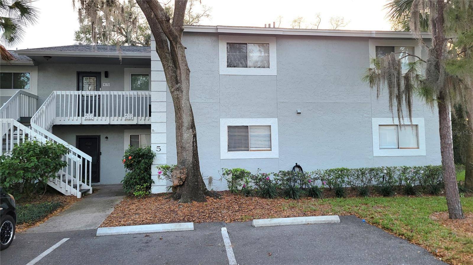 Orlando, FL 32810,4164 PLANTATION VILLAGE CONDOS DR #504