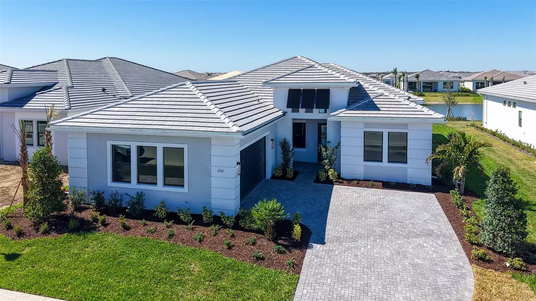 4541 MONDRIAN CT, Sarasota, FL 34240