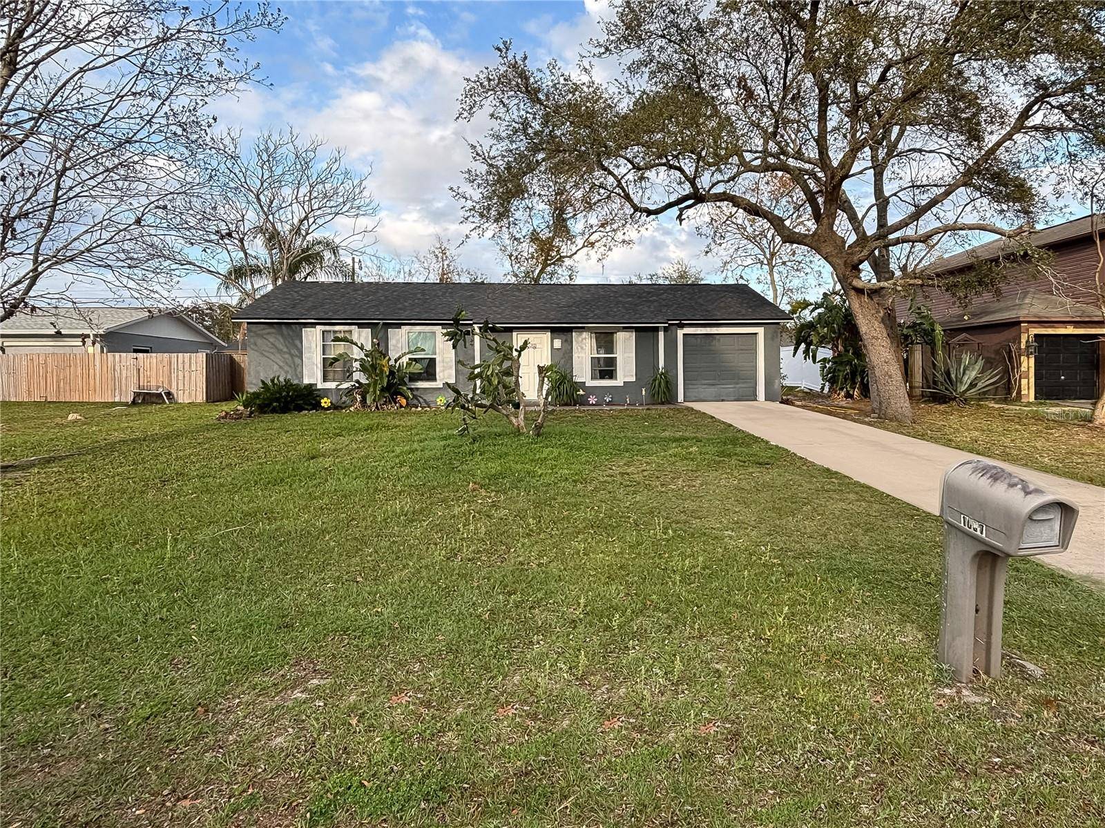 1067 LYRIC DR, Deltona, FL 32738