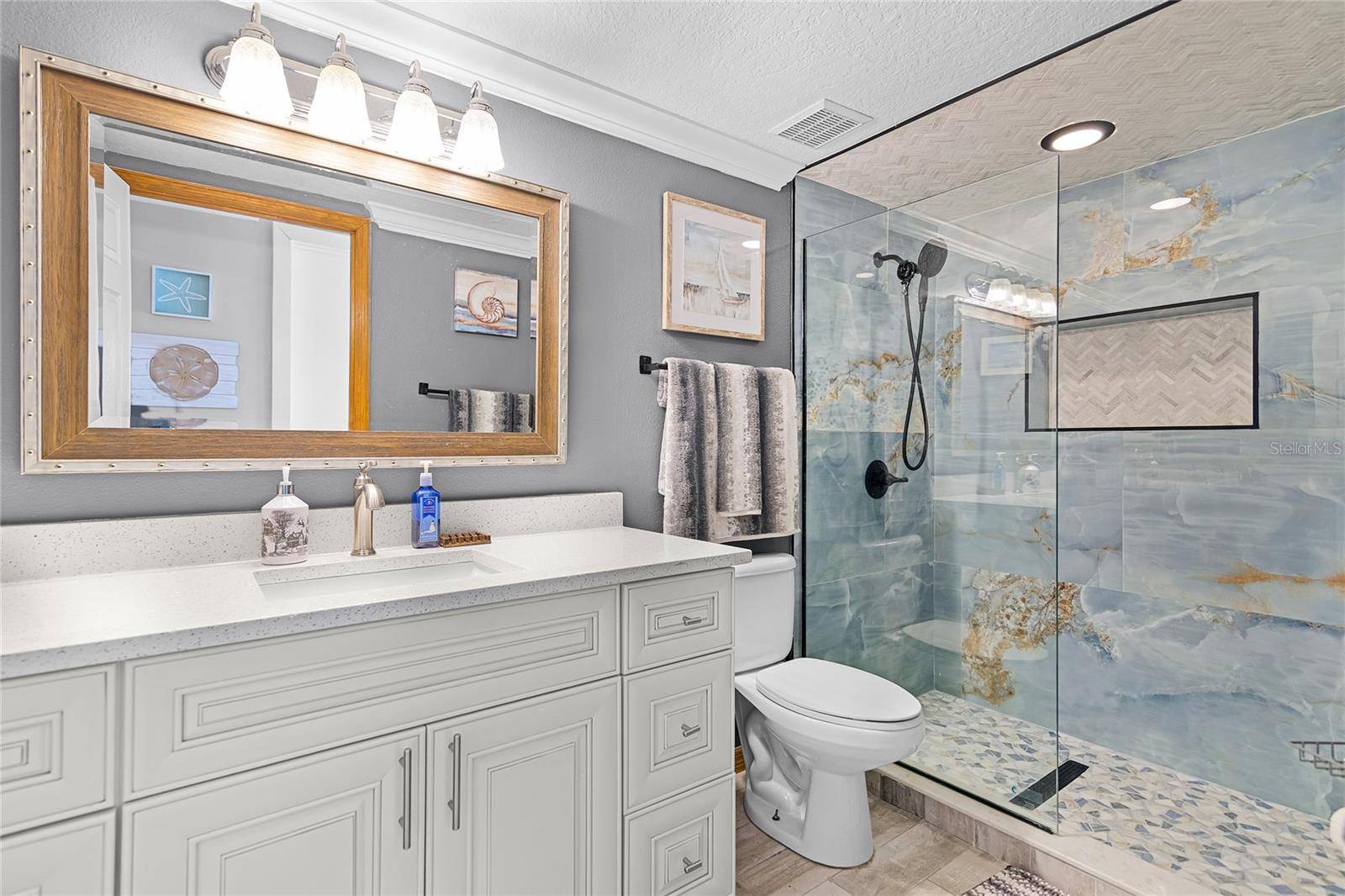 Ormond Beach, FL 32176,113 AVALON DR