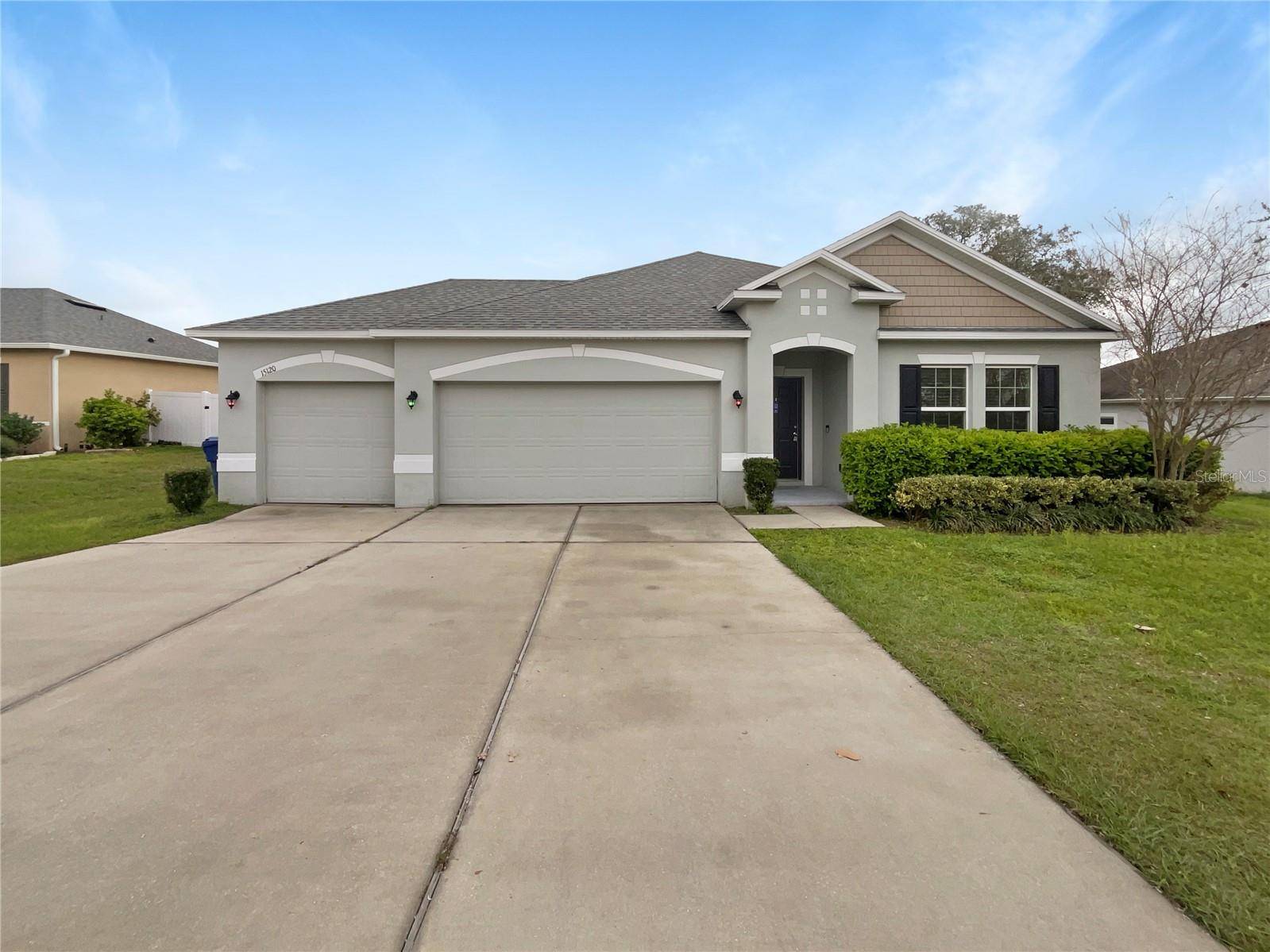 15120 ZENITH AVE, Mascotte, FL 34753