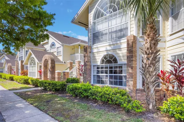 Kissimmee, FL 34746,5007 LAGUNA BAY CIR #31