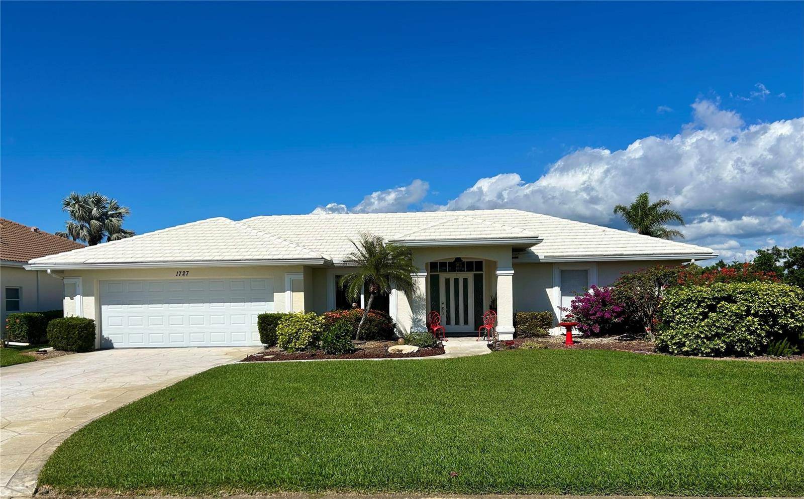 Venice, FL 34293,1727 WAXWING CIR
