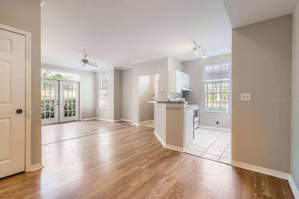 Orlando, FL 32835,6340 RALEIGH ST #1002