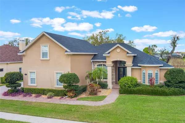Lakeland, FL 33813,674 WHISPER WOODS DR