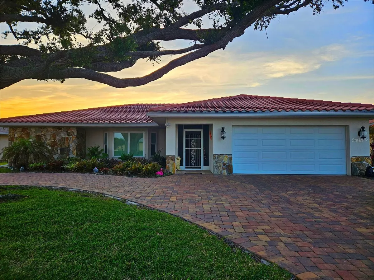 Venice, FL 34293,1706 S LAKESIDE CT