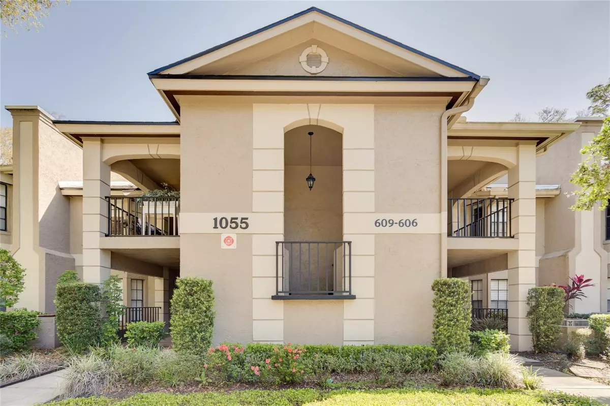 Altamonte Springs, FL 32714,1055 KENSINGTON PARK DR #609