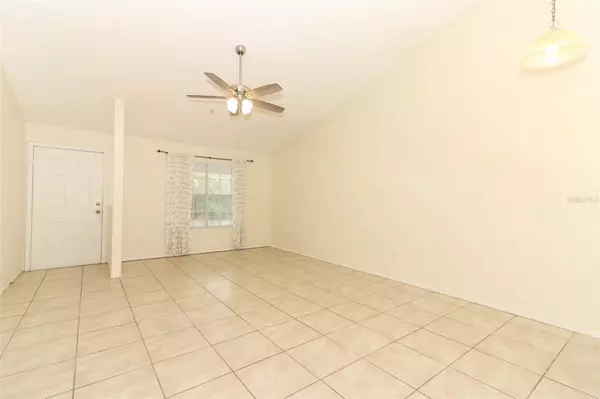 Oviedo, FL 32765,164 RESERVE CIR #208