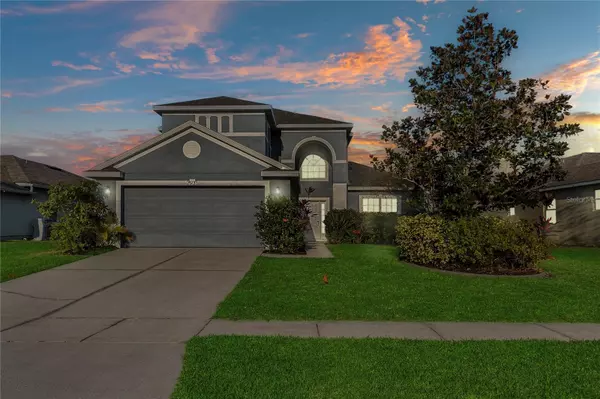 2933 WHITE CEDAR CIR, Kissimmee, FL 34741