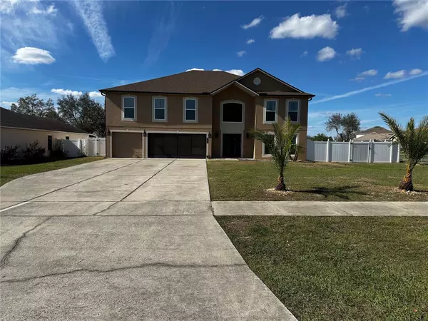 1705 RIDGEMOOR DR, Mascotte, FL 34753