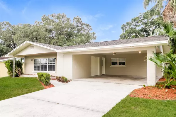 Lakeland, FL 33803,3133 CARLETON CIR E