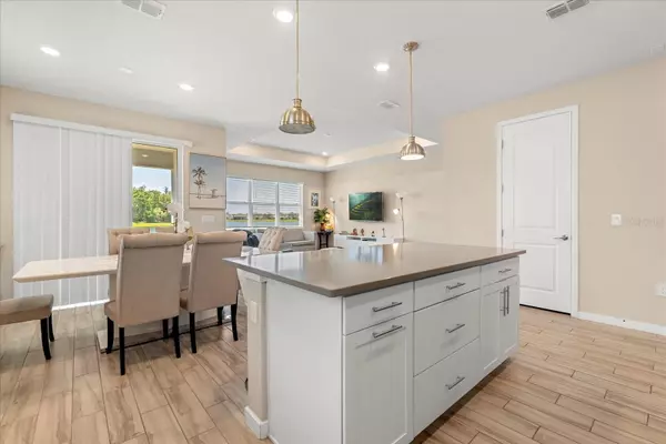 5058 SPARKLING WATER WAY Kissimmee, FL 34746