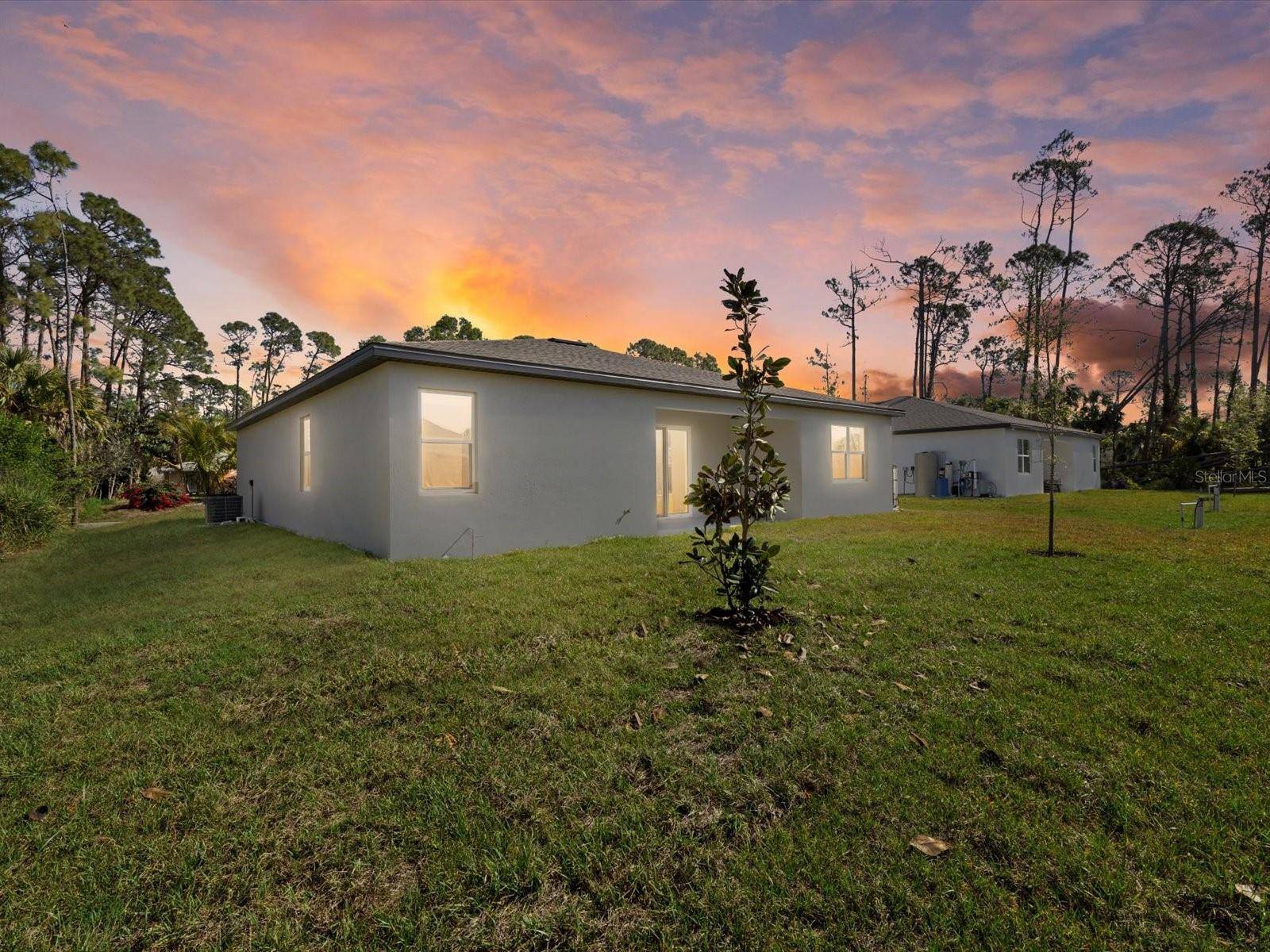 Punta Gorda, FL 33983,24349 KINGSWAY CIR