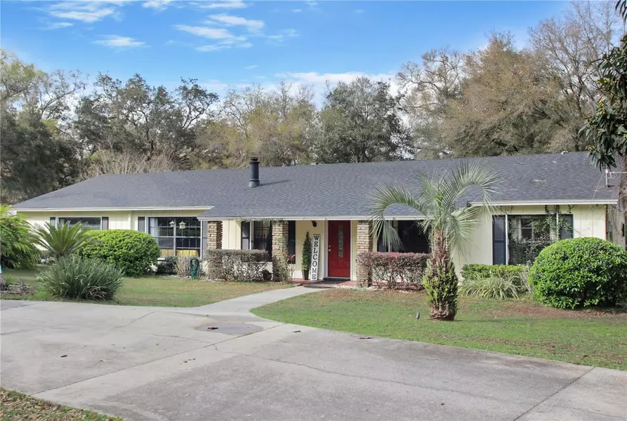 2525 W PONKAN RD, Apopka, FL 32712