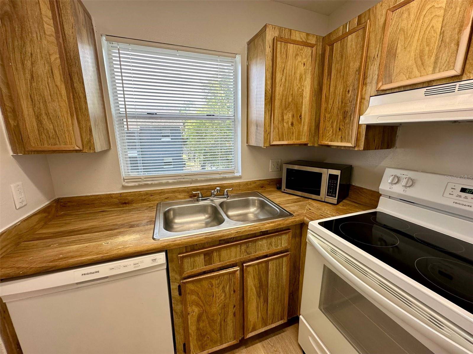 Orlando, FL 32822,4100 PERSHING POINTE PL #8
